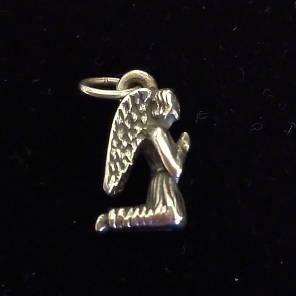 James Avery Retired Praying Angel Charm 